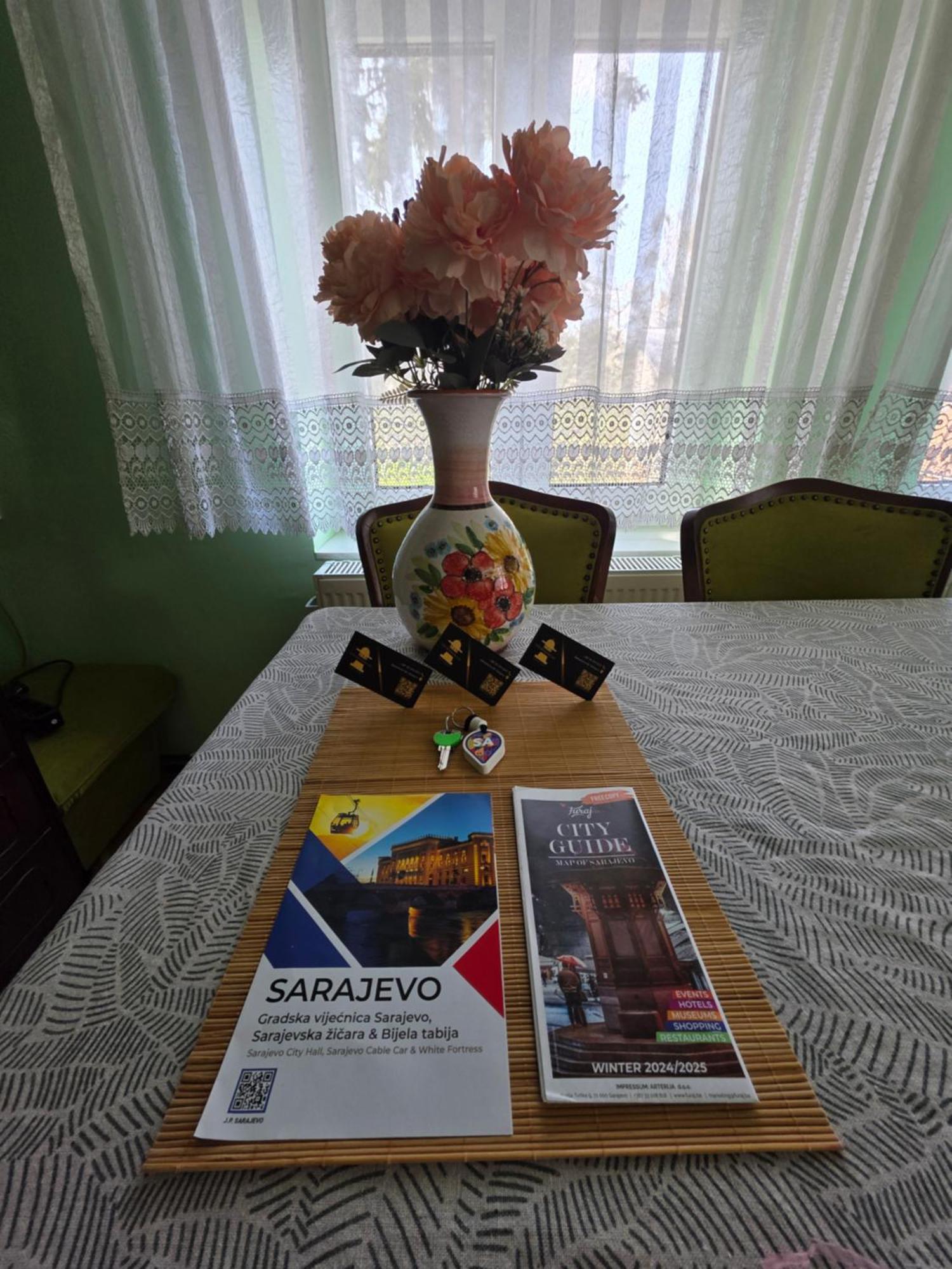 Live Bosnian Life Appartement SJJ Buitenkant foto